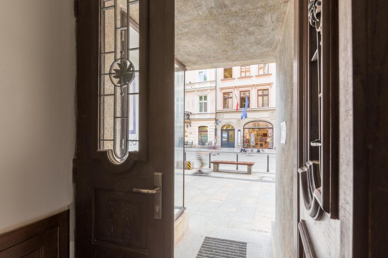 Cadena Gallery Apartments Matejko Краків Екстер'єр фото